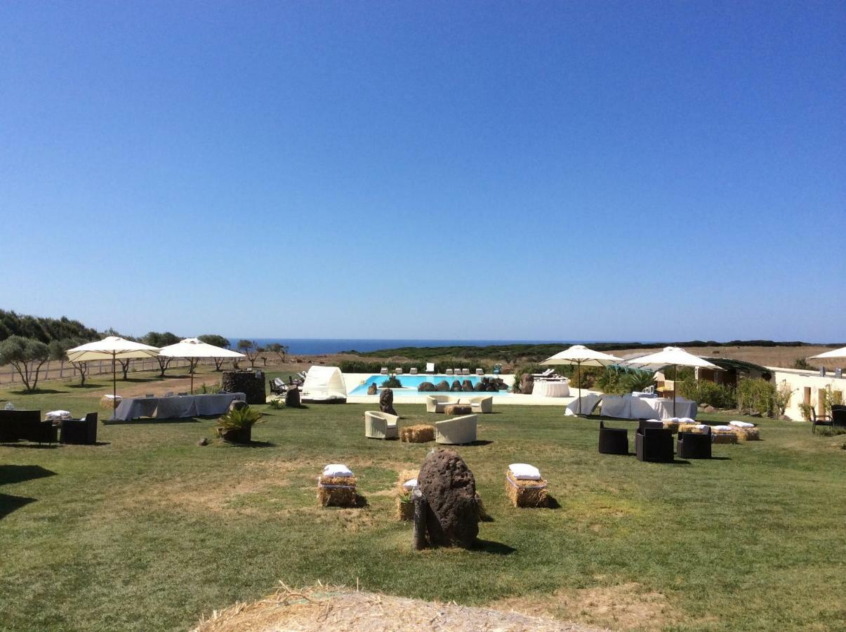 Country Resort Capo Nieddu سانتا كاترينا المظهر الخارجي الصورة